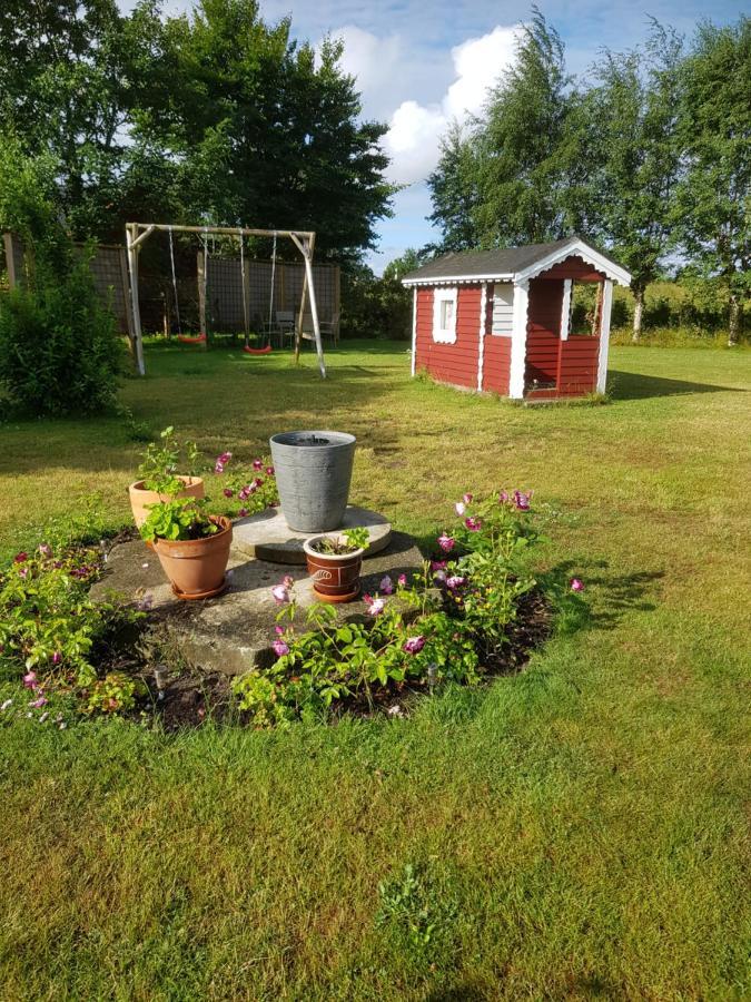 Vare 4 Vandrarhem Traslovslage Exterior foto